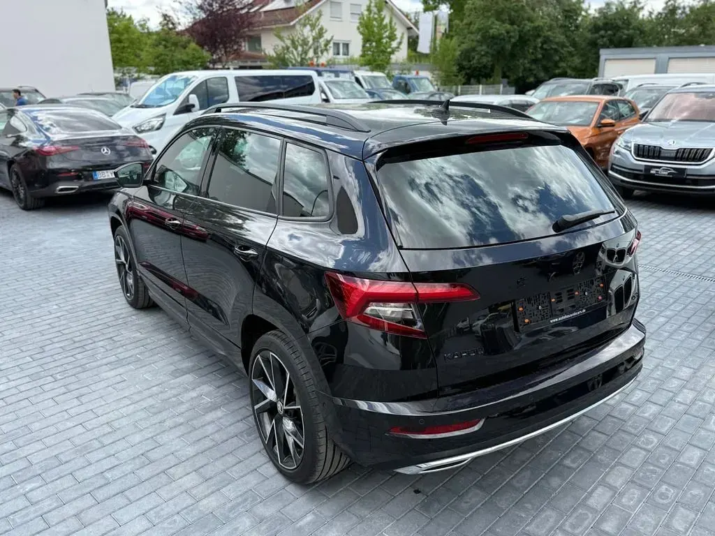 Gebraucht Skoda Karoq SportLine 190 PS (139 kW) 2020 Schwarz SUV