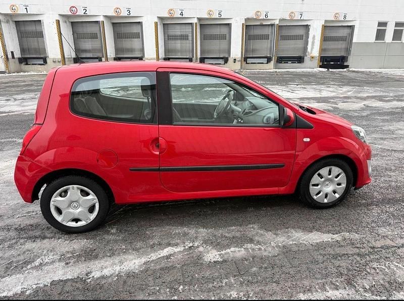 Gebraucht Renault Twingo 58 PS (42 kW) 2009 Rot Kleinwagen