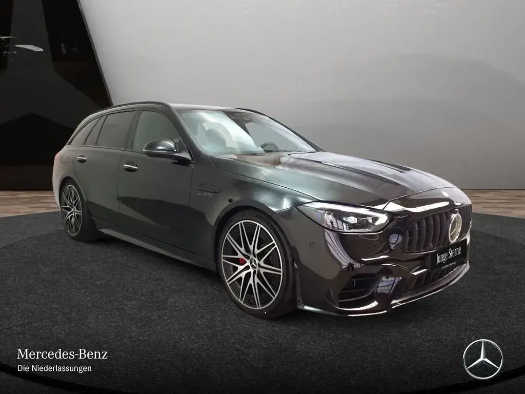 Gebraucht Mercedes C63S AMG Night 476 PS (350 kW) 2024 Schwarz Limousine