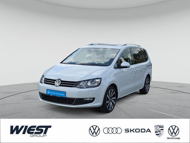 Oryxweiß perlmutteffekt Gebraucht 2017 VW Sharan Allstar Van / Kleinbus | 27.780 € (Etwas zu teuer) - Bild 1/4