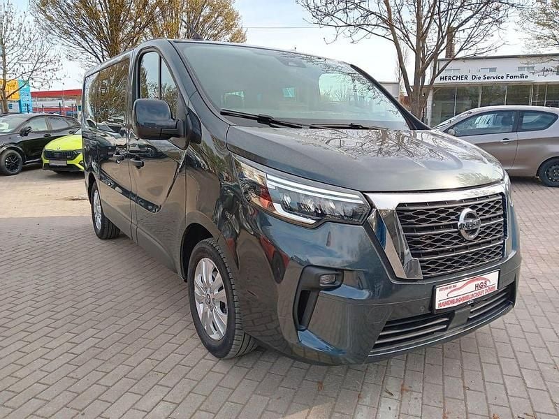 Second-hand Nissan Primastar Tekna 150 CP (110 kW) 2023 Gri Monovolum