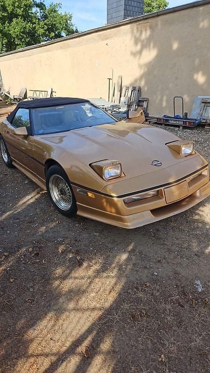 Gold Gebraucht 1987 Corvette C4 Cabrio | 16.400 € - Bild 1/4