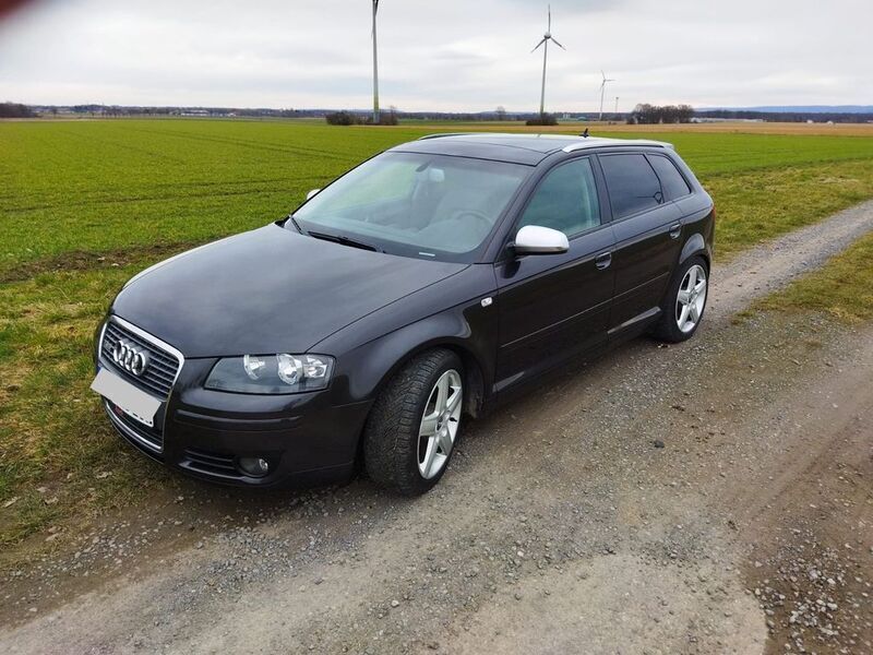 Grau Gebraucht 2007 Audi A3 Sportback S-Line Limousine | 7.499 € (Etwas zu teuer) - Bild 1/4