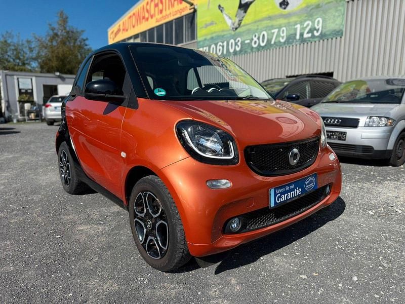 Nachtschwarz Gebraucht 2015 Smart ForTwo Coupé Basis Coupé | 6.900 € (Fairer Preis) - Bild 1/4