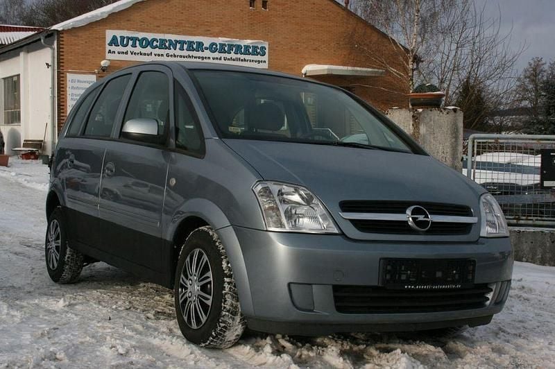 Silber Gebraucht 2005 Opel Meriva Edition Van / Kleinbus | 2.450 € (Fairer Preis) - Bild 1/4