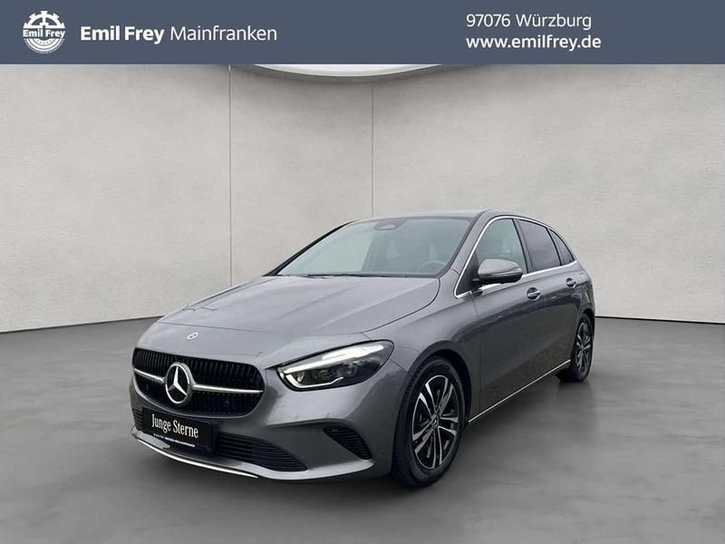 Grau Gebraucht 2024 Mercedes B200 Progressive Van / Kleinbus | 34.550 € (Fairer Preis) - Bild 1/4