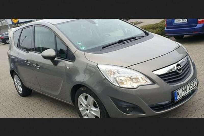 Braun Gebraucht 2011 Opel Meriva Van / Kleinbus | 3.150 € (Superpreis) - Bild 1/4