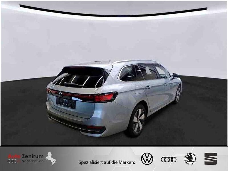 Gebraucht VW Passat Business 150 PS (110 kW) 2025 Silber Kombi