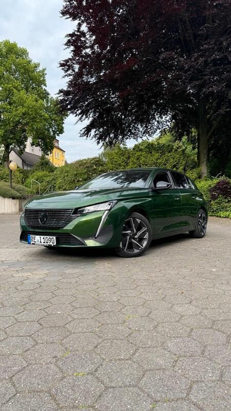 Grün Gebraucht 2023 Peugeot 308 Limousine | 22.000 € (Fairer Preis) - Bild 1/4