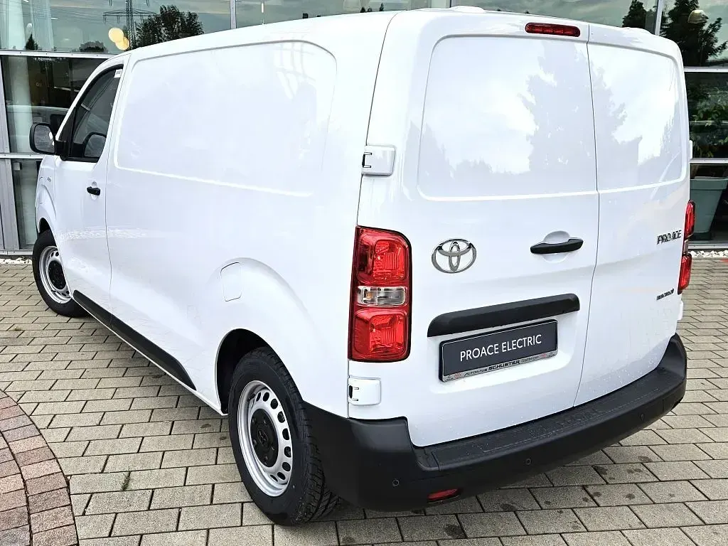 Neu Toyota Proace 100 kW (136 PS) 2026 Ice white Van / Kleinbus
