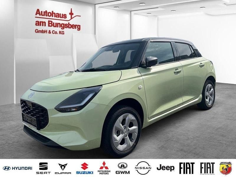 Gelb Neu 2025 Suzuki Swift Comfort Limousine | 23.990 € - Bild 1/3