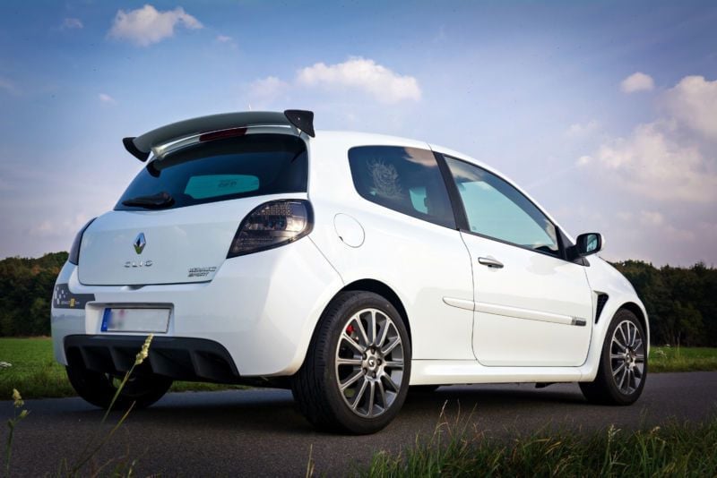 Verkauft Renault Clio Sport F1 Team R27 Gebraucht 2008 102 000 Km 1 4 Gebraucht Renault Clio Sport F1 Team R27