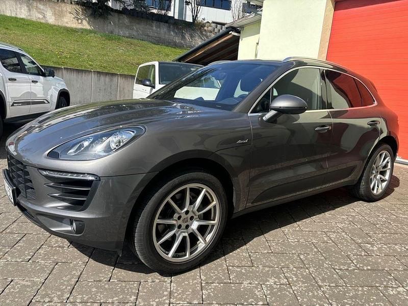 Gebraucht Porsche Macan S 258 PS (189 kW) 2014 Grau SUV