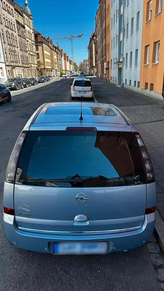 Gebraucht Opel Meriva 105 PS (77 kW) 2009 Blau Van / Kleinbus