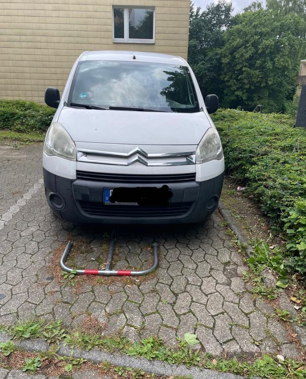 Weiß Gebraucht 2012 Citroën Berlingo Van / Kleinbus | 2.500 € (Superpreis) - Bild 1/4