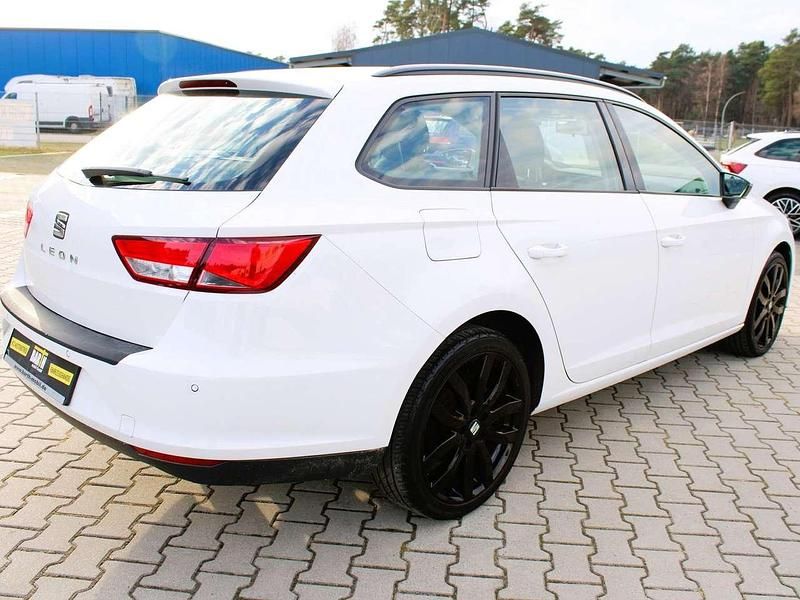 Gebraucht Seat Leon Reference 105 PS (77 kW) 2014 Weiß Kombi