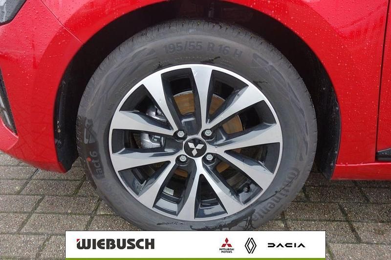 Gebraucht Mitsubishi Colt Plus 67 PS (49 kW) 2024 Rot Limousine