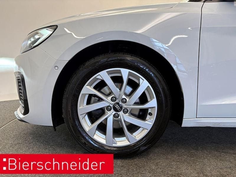 Gebraucht Audi A1 Sportback Advanced 110 PS (80 kW) 2022 Weiss Kleinwagen