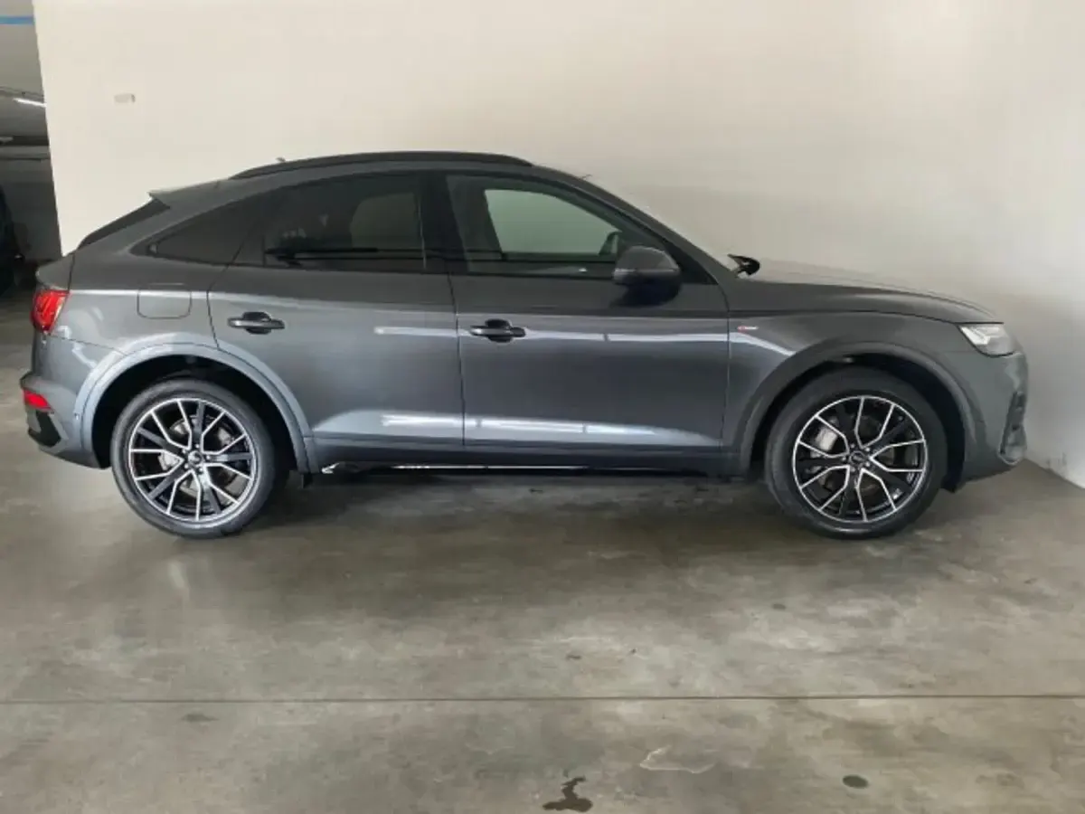 Gebraucht Audi Q5 Sportback S-Line 286 PS (210 kW) 2022 Grau SUV