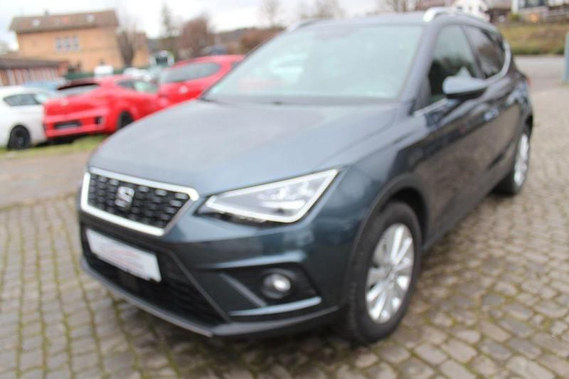 Grau Gebraucht 2021 Seat Arona XCELLENCE SUV | 12.999 € (Guter Preis) - Bild 1/4