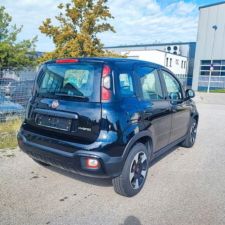 Gebraucht Fiat Panda Cross Cross 69 PS (50 kW) 2023 Schwarz Kleinwagen