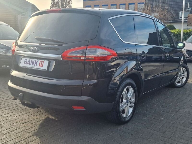 Gebraucht Ford S-MAX Titanium 160 PS (117 kW) 2011 Schwarz Van / Kleinbus