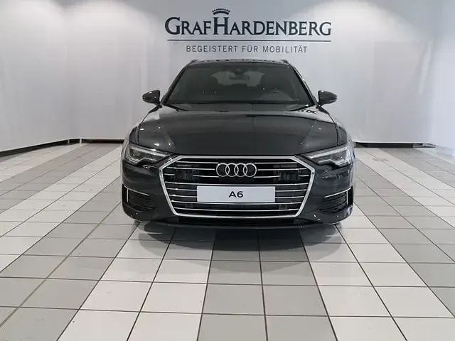 Gebraucht Audi A6 Design 204 PS (150 kW) 2022 Grau Kombi