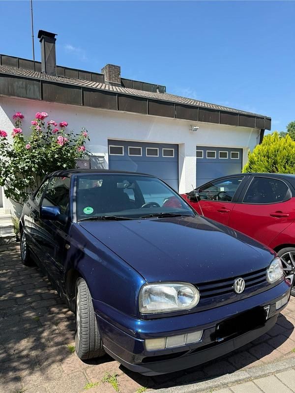 Blau Gebraucht 1998 VW Golf Cabriolet Cabrio | 2.690 € (Fairer Preis) - Bild 1/4