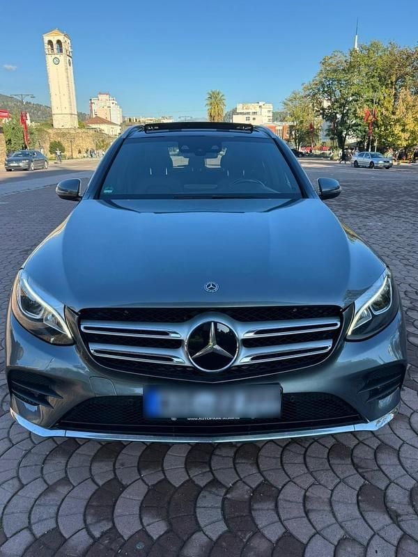 Gebraucht Mercedes GLC350 258 PS (189 kW) 2017 Grau SUV