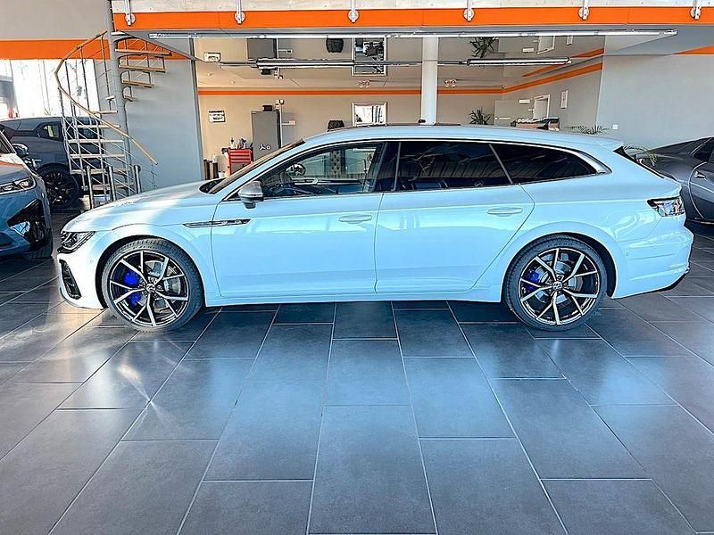 Gebraucht VW Arteon R 320 PS (235 kW) 2023 Weiß Limousine