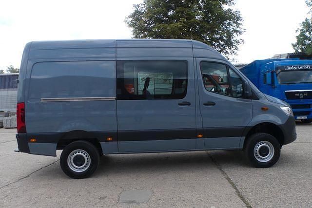 Second-hand Mercedes Sprinter 163 CP (119 kW) 2020 Gri Van