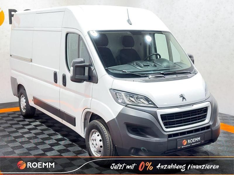 Gebraucht Peugeot Boxer 140 PS (102 kW) 2022 Weiß Van