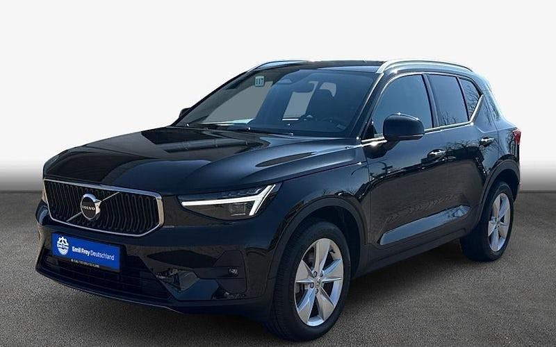 Gebraucht Volvo XC40 Core 163 PS (119 kW) 2024 Schwarz SUV