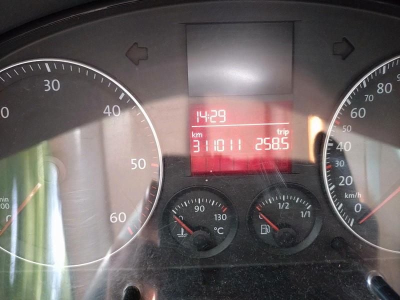 Gebraucht VW Touran Basis 105 PS (77 kW) 2004 Beige Van / Kleinbus