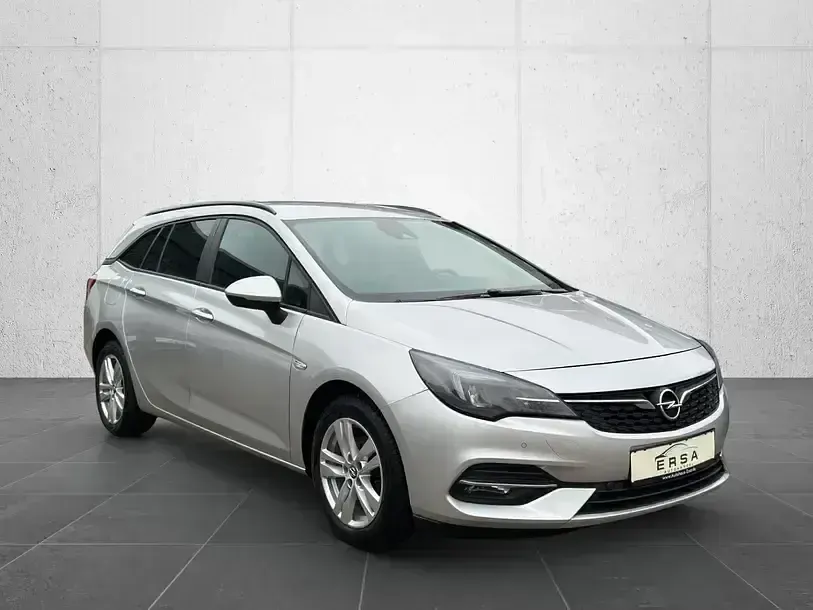 Gebraucht Opel Astra Business 105 PS (77 kW) 2021 Silber Kombi