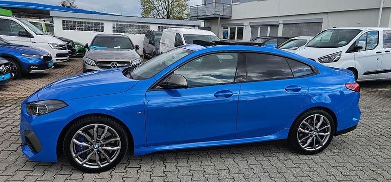 Gebraucht BMW M235 Performance 306 PS (225 kW) 2024 Blau Limousine