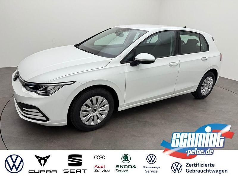 Weiß Gebraucht 2025 VW Golf VIII Limousine | 19.900 € (Superpreis) - Bild 1/4