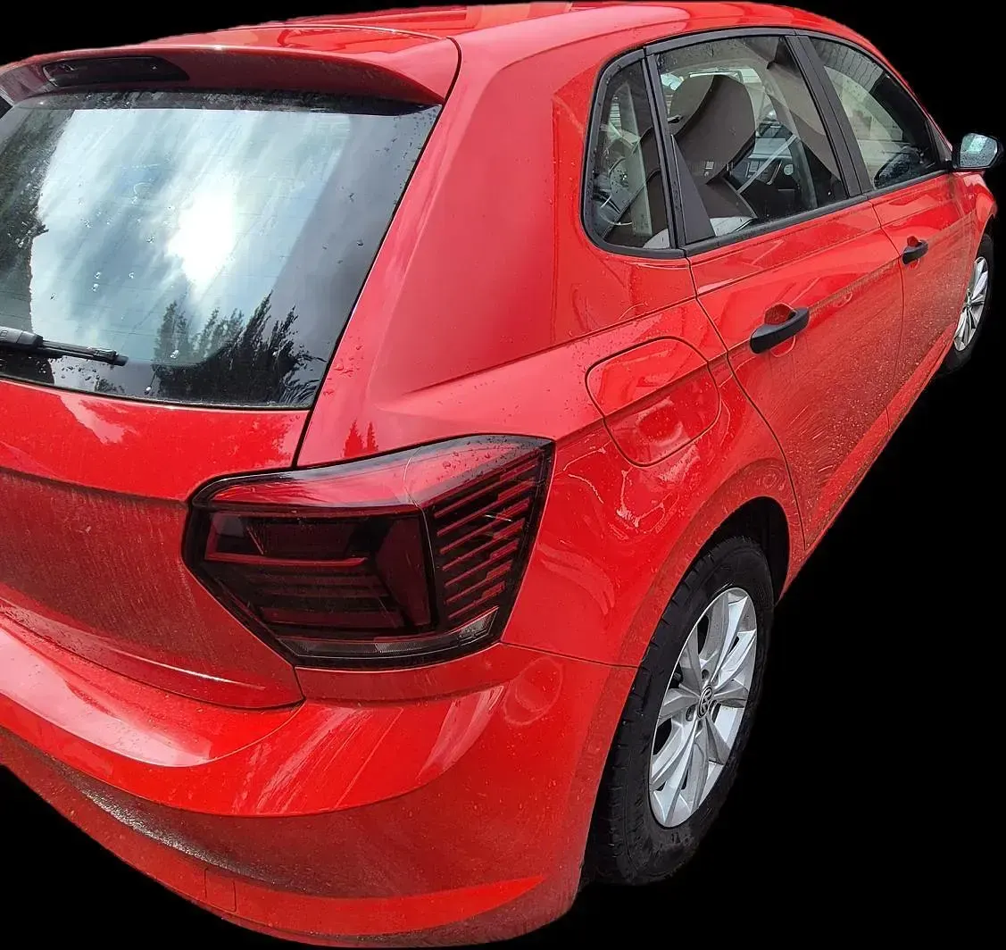 Gebraucht VW Polo Trendline 65 PS (47 kW) 2019 Rot Kleinwagen