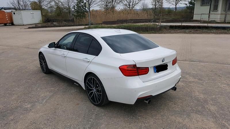 Gebraucht BMW 335 Performance 326 PS (239 kW) 2012 Weiß Limousine