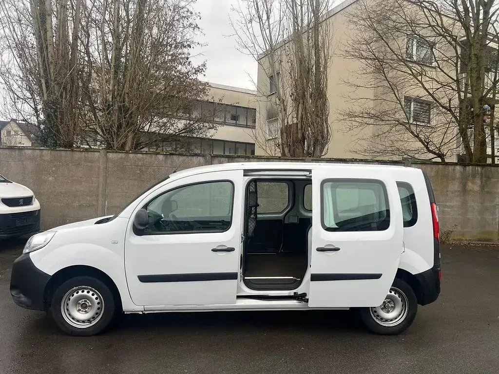 Używany Renault Express 95 KM (69 kW) 2022 Biały Minivan