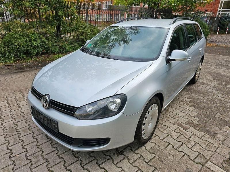 Silber Gebraucht 2011 VW Golf VI Kleinwagen | 1.990 € (Guter Preis) - Bild 1/4