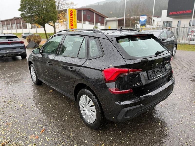 Neu Skoda Kamiq Essence 116 PS (85 kW) 2025 Schwarz SUV
