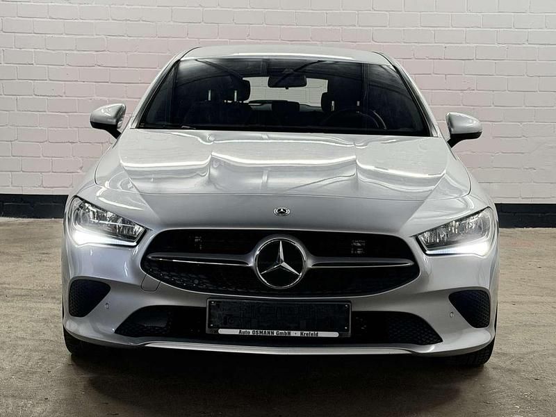 Gebraucht Mercedes CLA200 150 PS (110 kW) 2022 Iridiumsilber  metalliclack Kombi