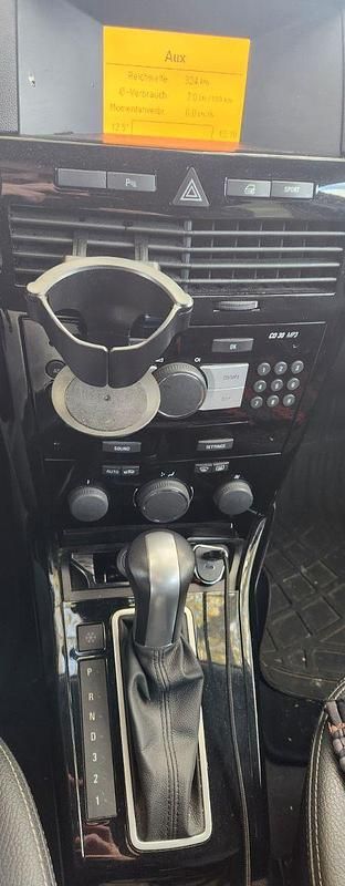 Gebraucht Opel Astra Selection 140 PS (102 kW) 2009 Grau Kombi