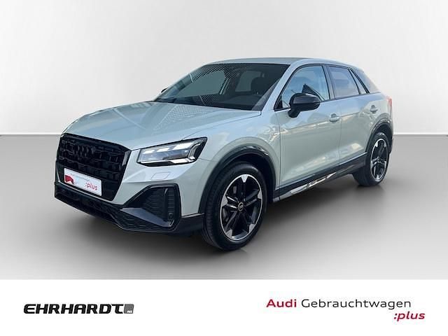 Tausilber metallic Gebraucht 2024 Audi Q2 S-Line SUV | 32.990 € (Fairer Preis) - Bild 1/3