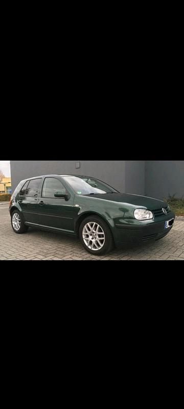 Grün Gebraucht 2001 VW Golf IV Limousine | 400 € (Superpreis) - Bild 1/4