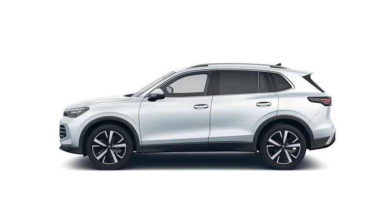 Gebraucht VW Tiguan 150 PS (110 kW) 2025 Oyster silver metallic SUV