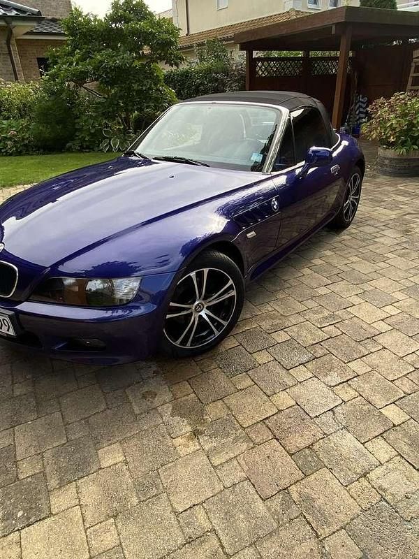 Gebraucht BMW Z3 118 PS (86 kW) 1999 Violett Cabrio