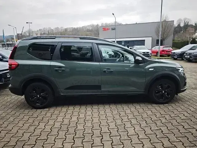 Usata Dacia Jogger Extreme 110 CV (80 kW) 2023 Verde Monovolume