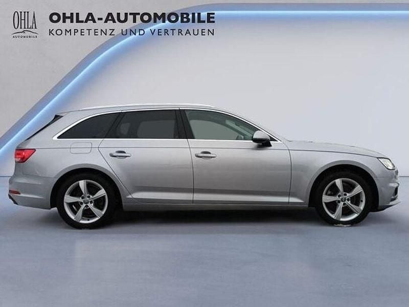 Gebraucht Audi A4 Sport 190 PS (139 kW) 2019 Florettsilber metallic Kombi